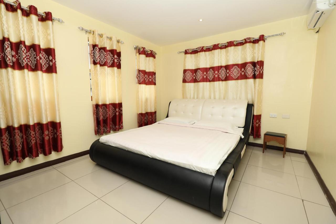 Tropical Plaza Apt Nadi Esterno foto