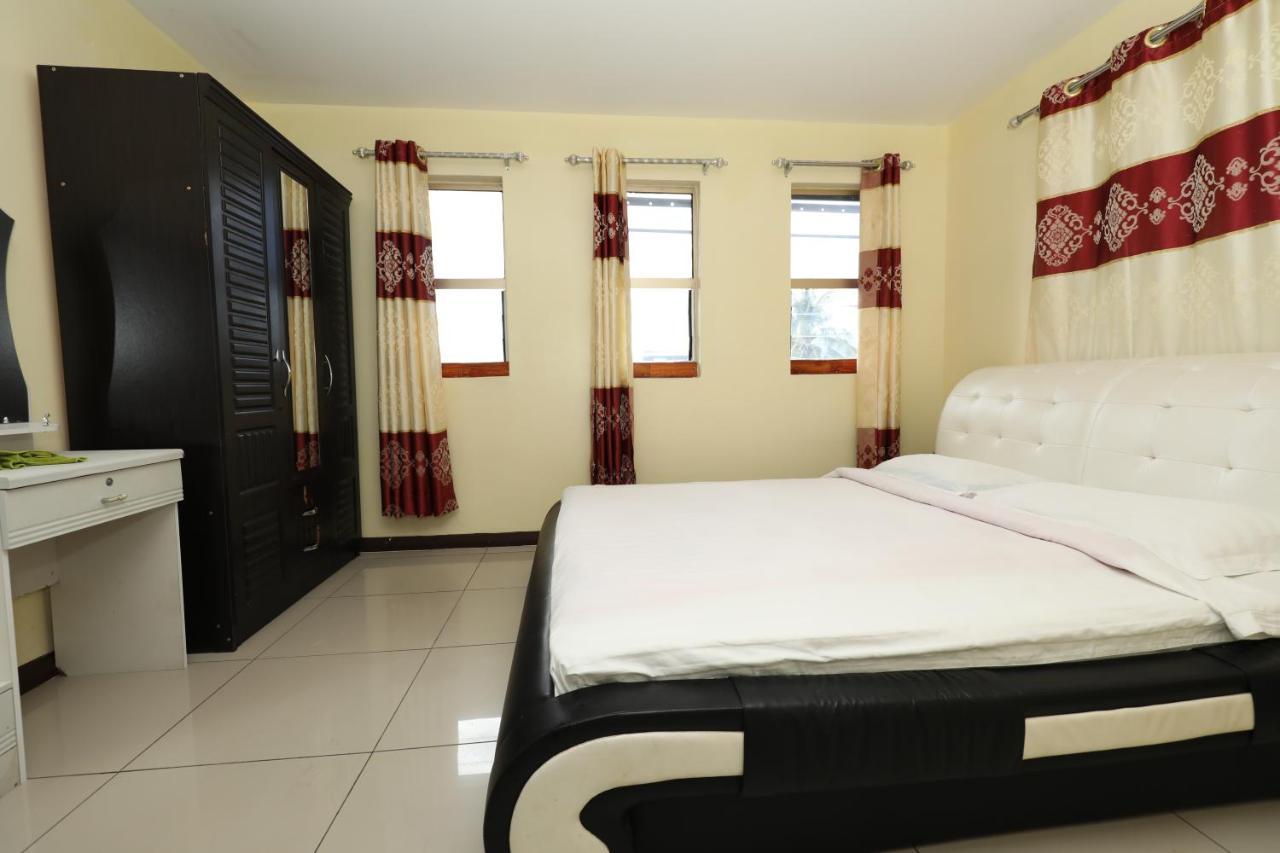 Tropical Plaza Apt Nadi Esterno foto