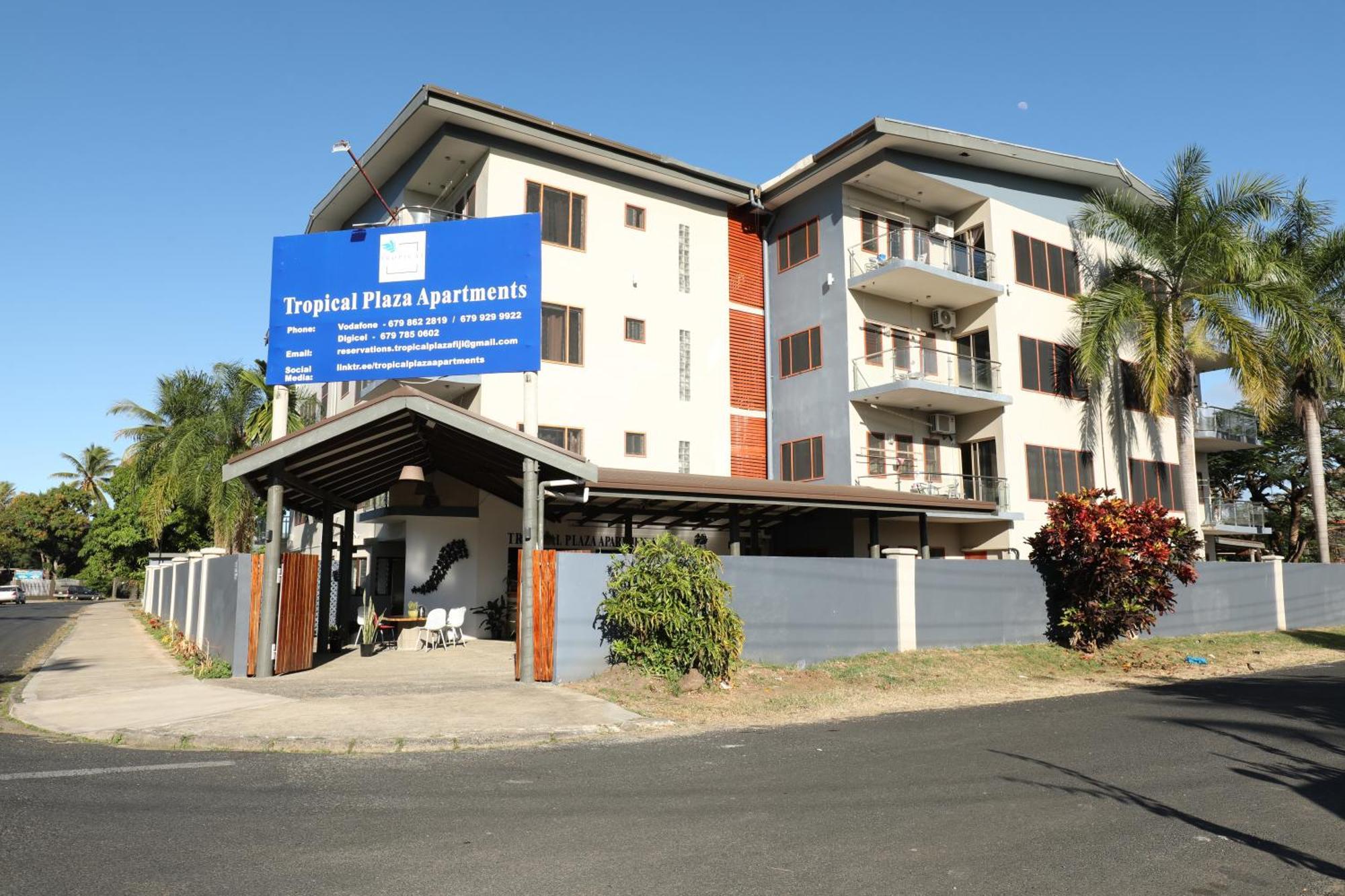 Tropical Plaza Apt Nadi Esterno foto