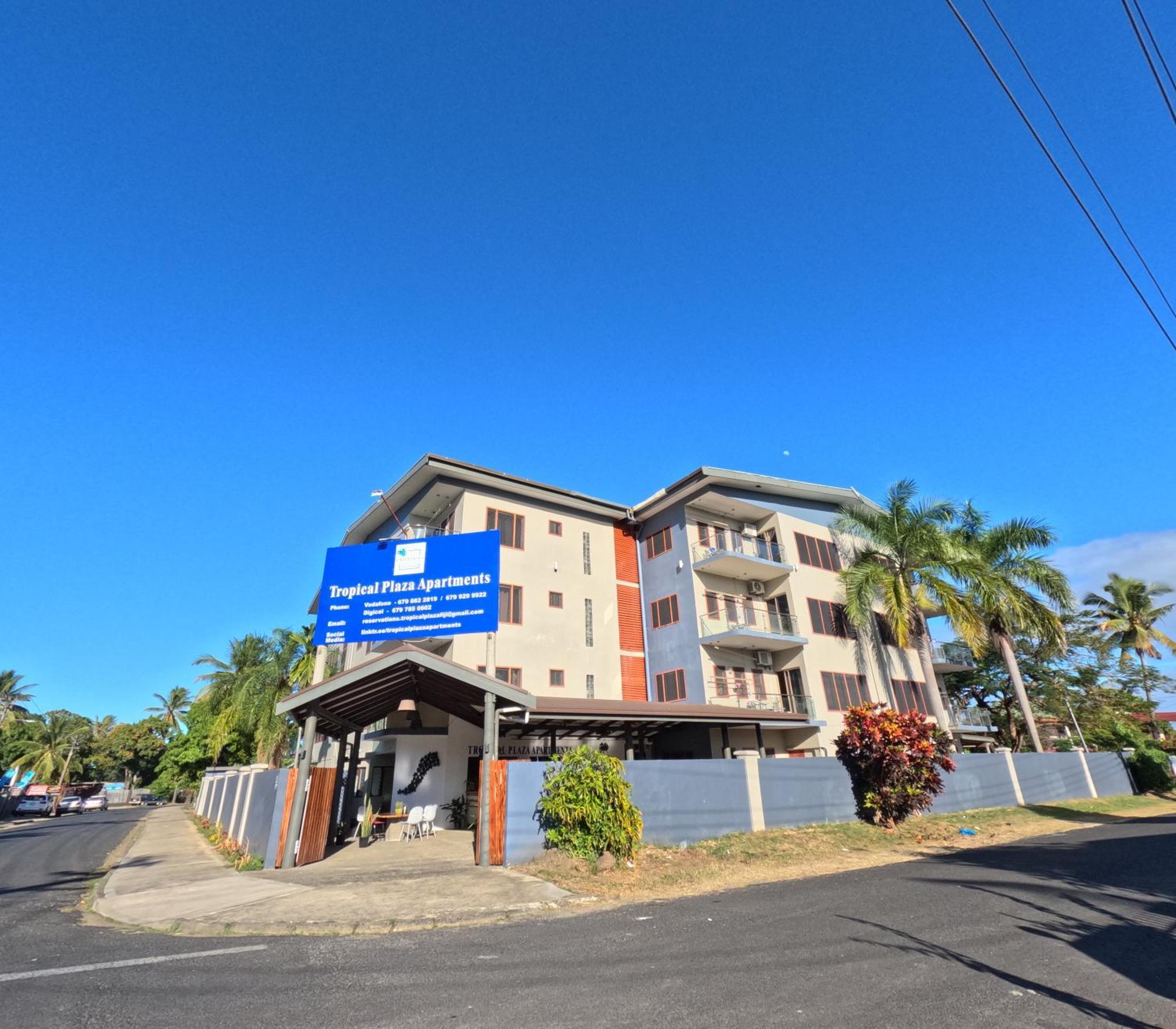 Tropical Plaza Apt Nadi Esterno foto