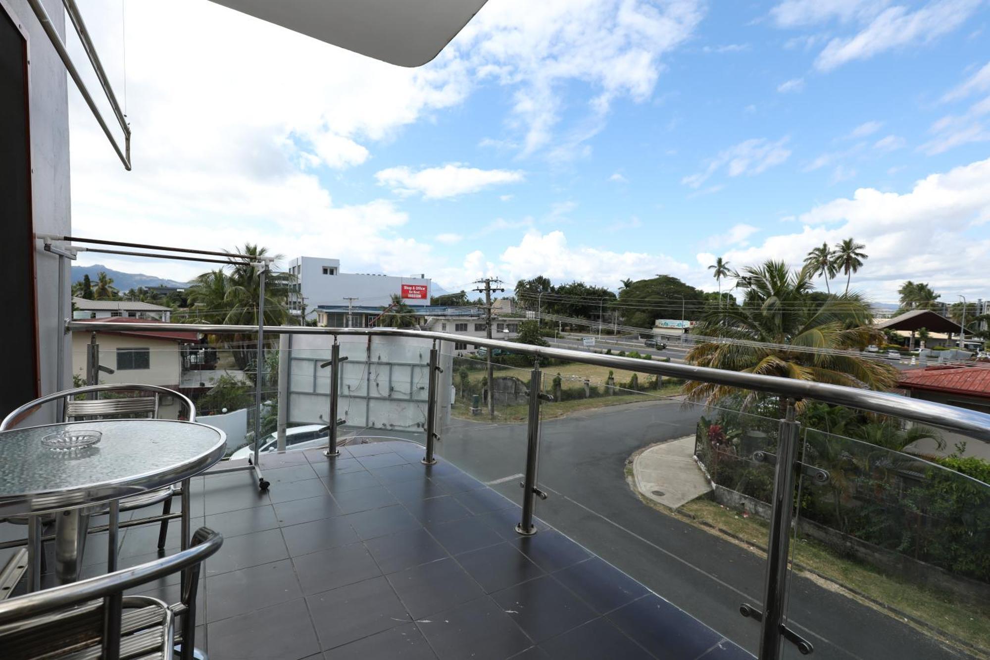 Tropical Plaza Apt Nadi Esterno foto